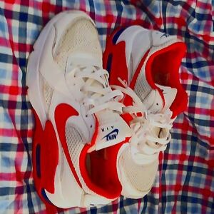 Nike Air Max White/Red.  Size 5